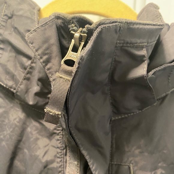 The North Face grey jacket - Picture 5 of 8